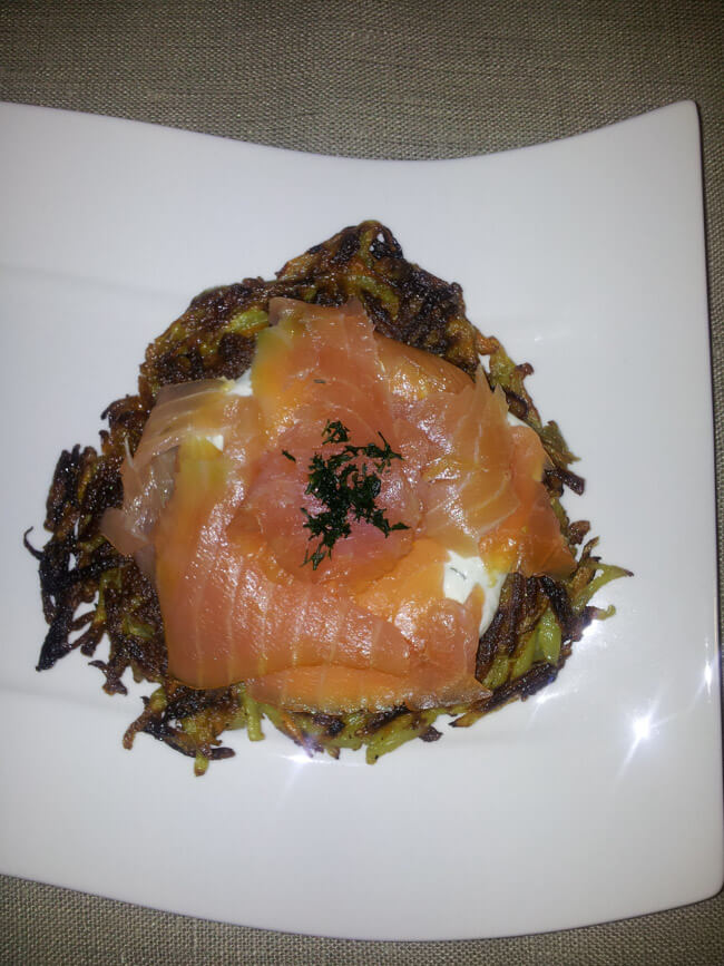 rösti mit räucherlachs dilldip