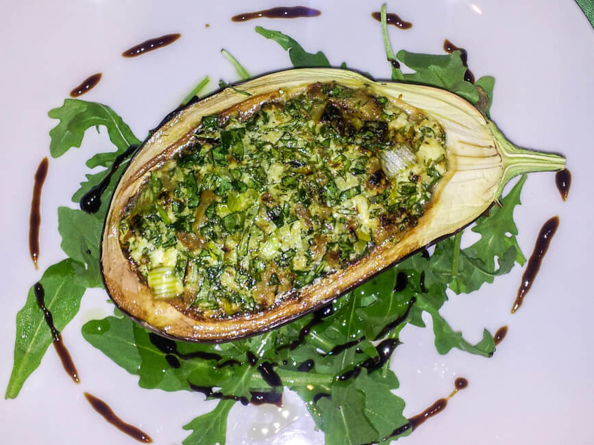 aubergine mit ziegenkäse und rucola füllung vegetarisch veggie