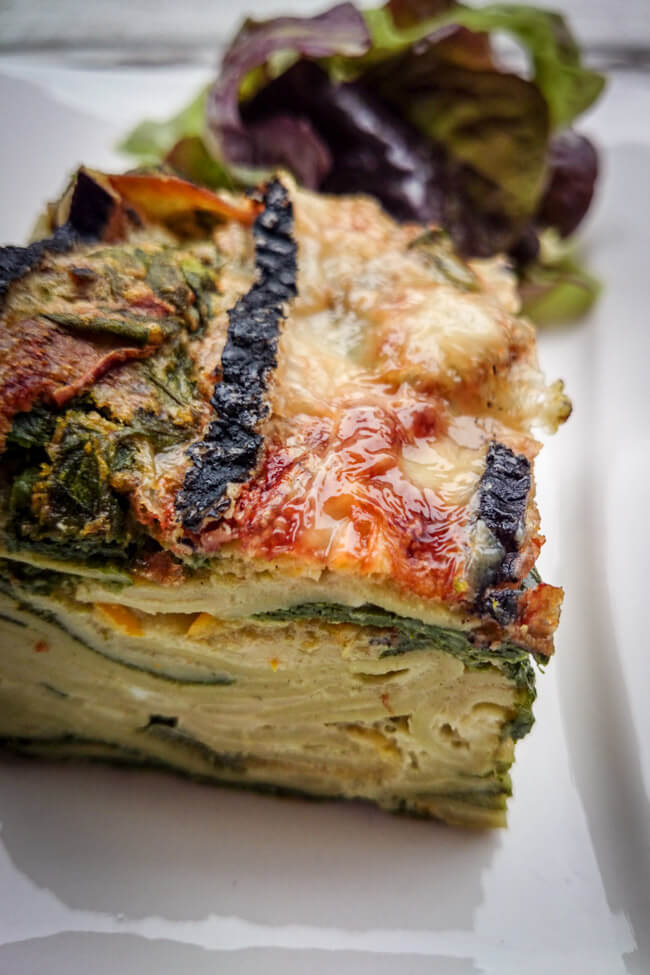 nudelauflauf mit spinat blauschimmel käse salat pasta