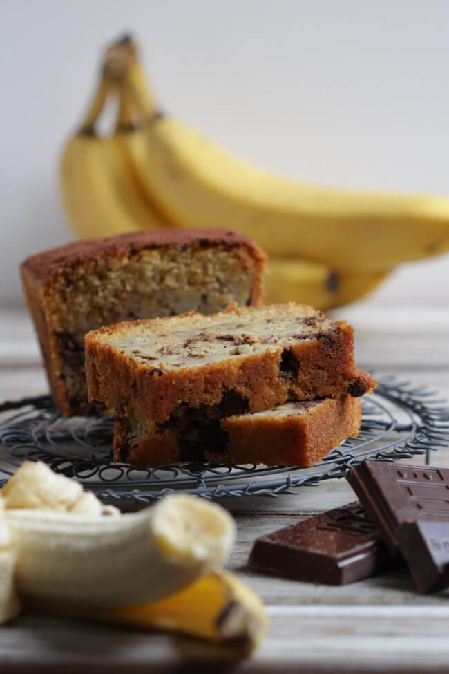 bananenbrot schokolade chocolate chunk banana bread