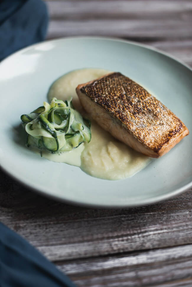 lachsfilet kohlrabipüree sauerrahm gurkensalat kohlrabi braten schnell lowcarb gesund healthy