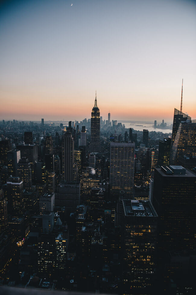 Top of the Rock Sunset Empire State Building New York City NYC Skyline Sonnenuntergang