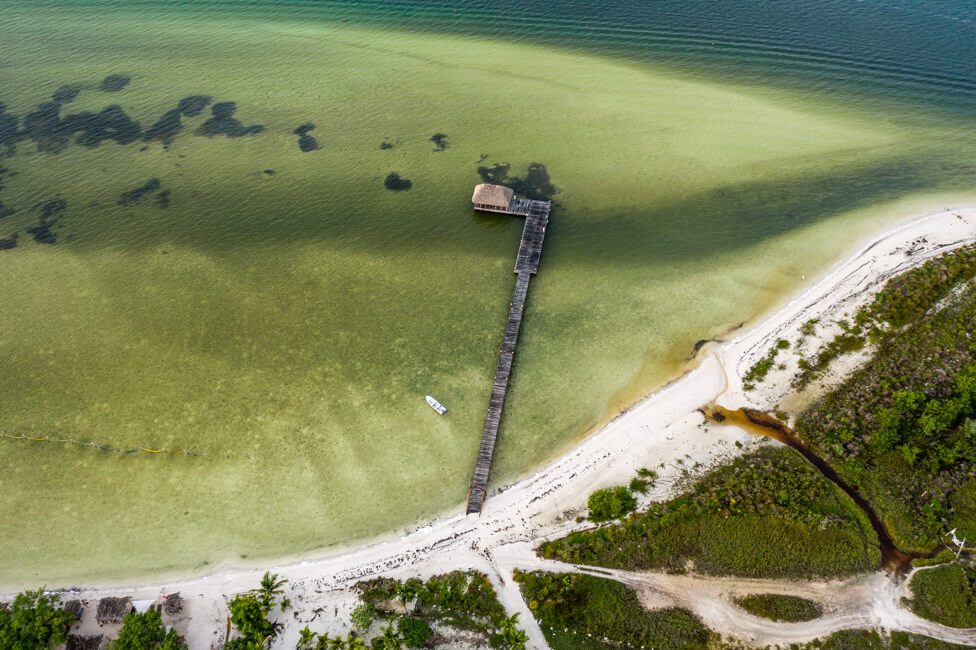 Isla Holbox Mexiko türkisblaues Meer Karibik Drohnenaufnahme Bild von oben Drohne