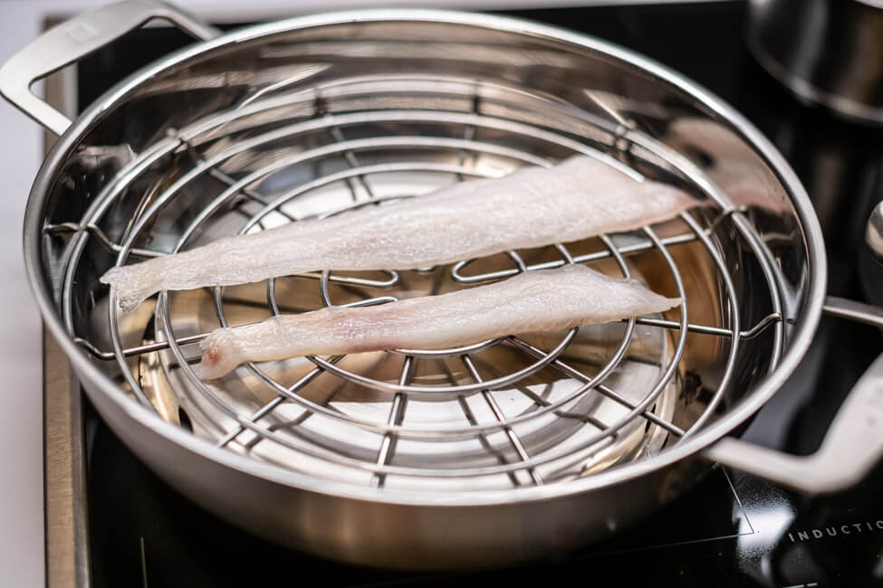 Schollenfilet selbst heiß räuchern Zwilling Räuchertopf Fisch räuchern beizen Kitchen Impossible Cullen Skink