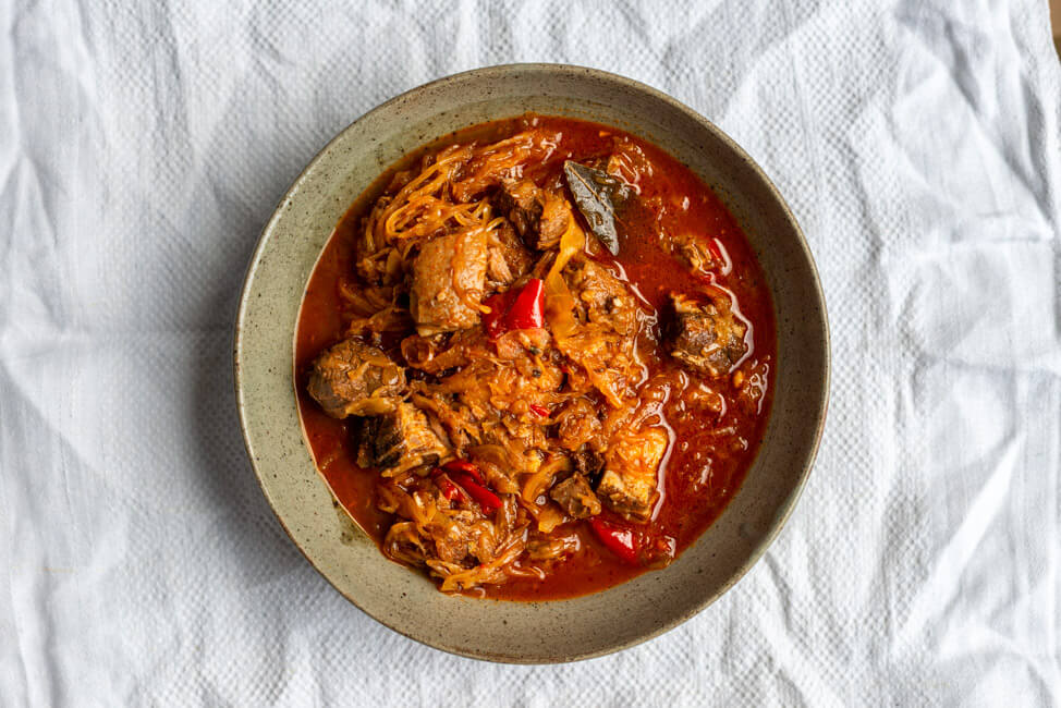 Szegediner Gulasch mit Sauerkraut-image