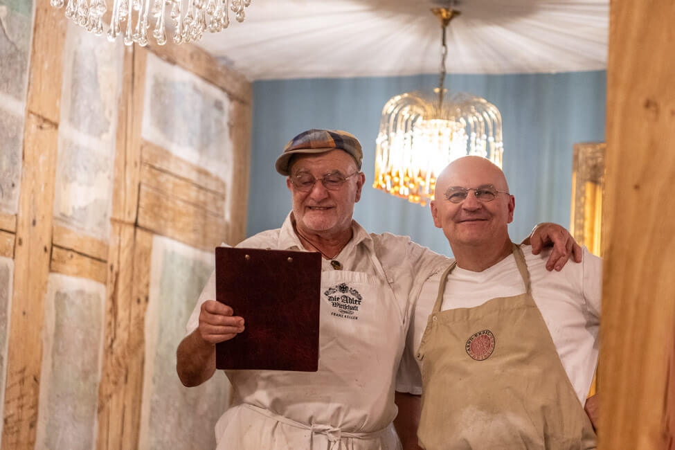 Franz Keller und Anrd Erbel im Kaffeehaus im Aischgrund