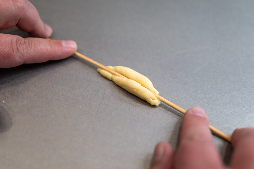 Maccheroni formen für die Pasta alla Norma