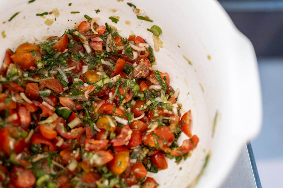 Tomato Keftedes vorbereiten