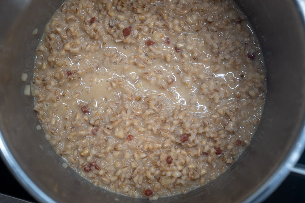 Graupenrisotto im Topf