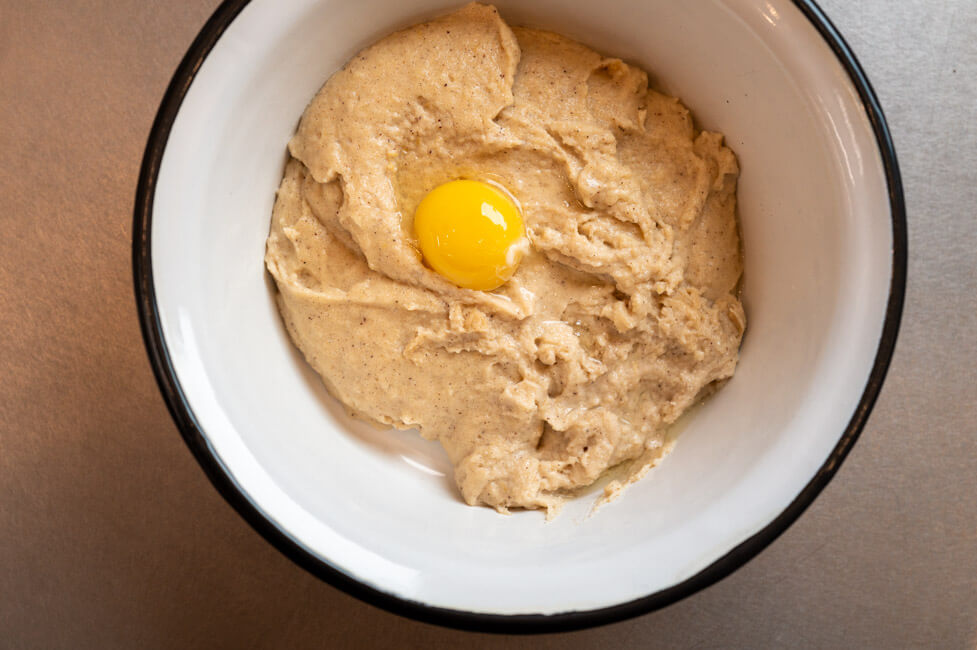 Grießbrei mit Eigelb