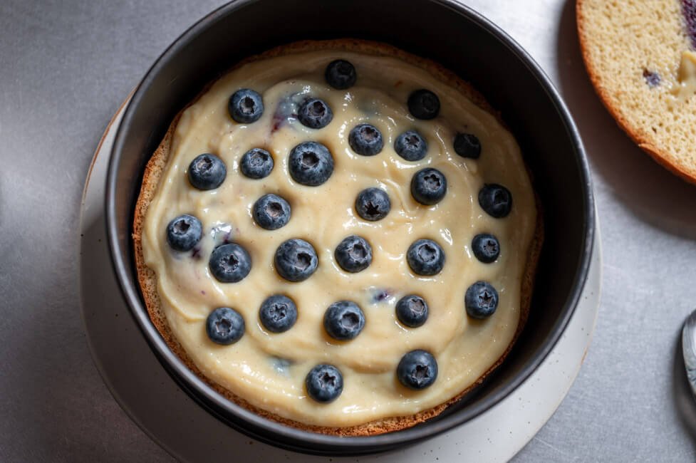 Blaubeeren in Puddingcreme