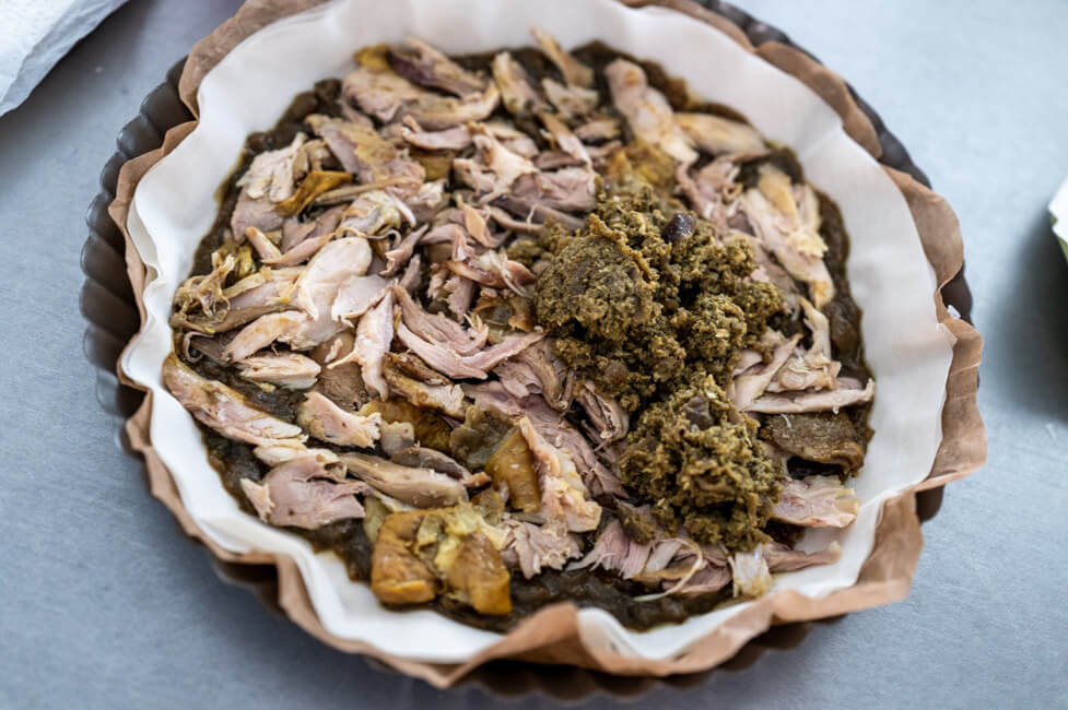 Pastilla füllen Schritt für Schritt: Filoteig mit Huhn und Rührei
