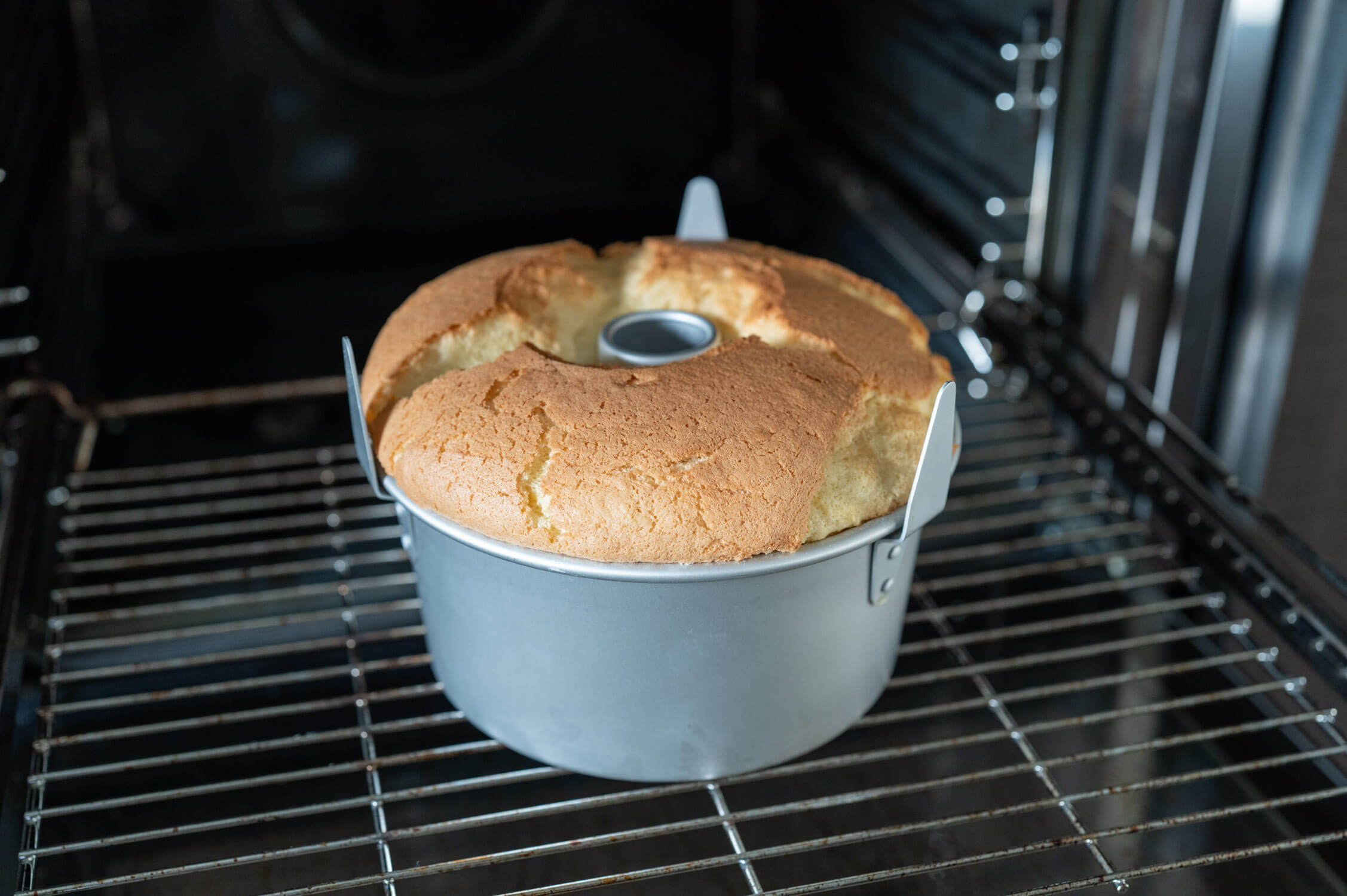 Chiffon Cake im Ofen