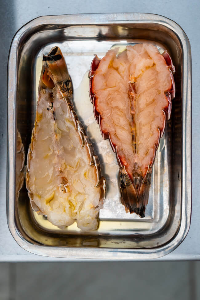 Langustenschwanz mit Olivenöl